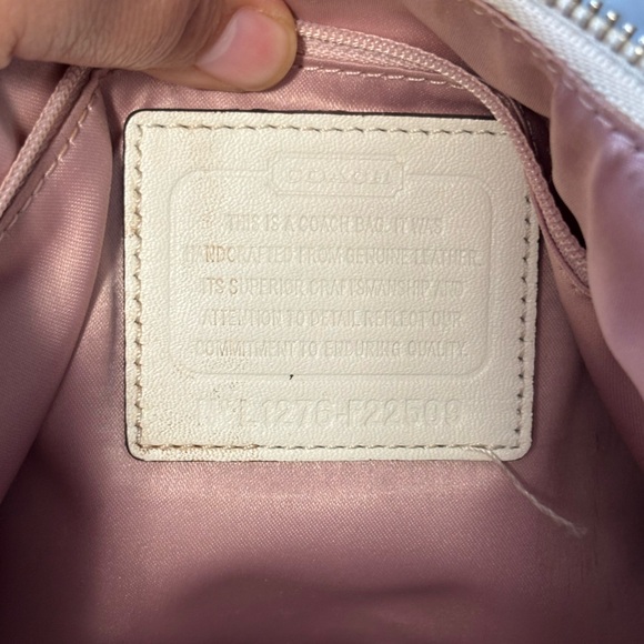 Coach Cream and White Women's Bag - Picture 15 of 15